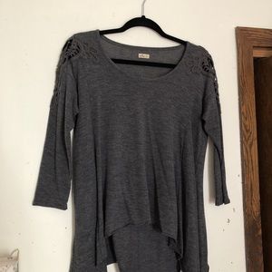 hollister applique lace ☾